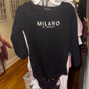 Milano Di Rouge Classic Black Onesie Size 18M